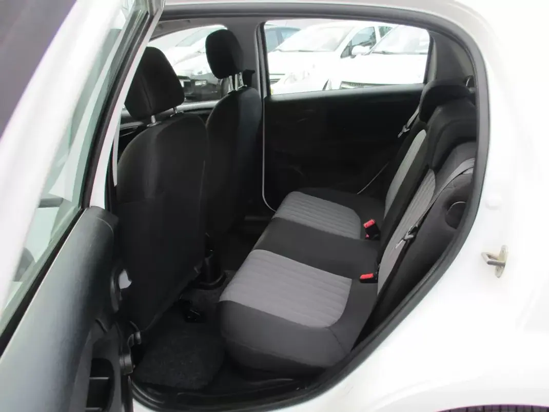 Fiat Punto 2018 - 8000 EUR, 170000 km - 170000km - foto 22 de 24
