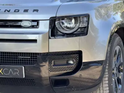 Land Rover Defender 2023 - 74999 EUR, 129000 km - AUTO.MOTO.pt - 129000km - foto 28 de 39