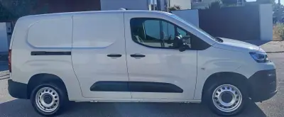Citroën Berlingo 2021 — foto 6 de 19