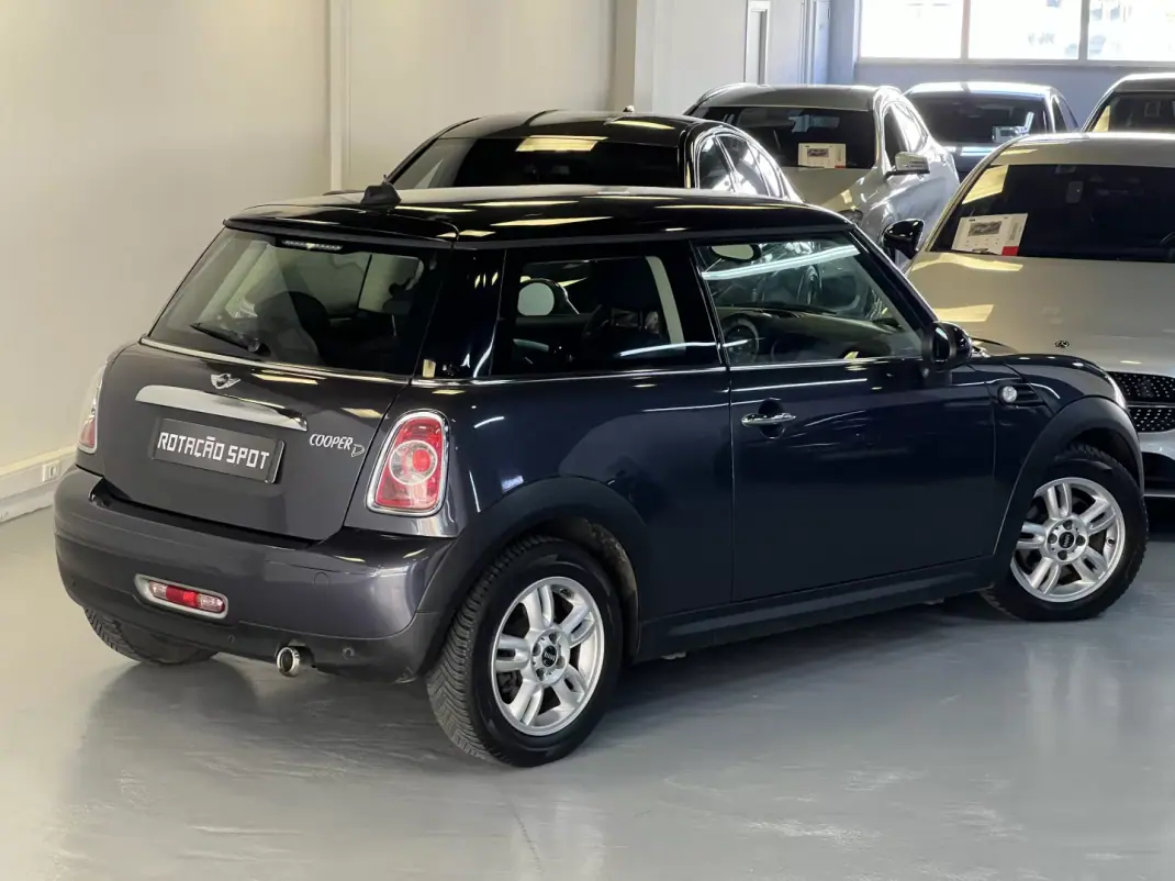 MINI 3 Portas 2012 - 6990 EUR, 185000 km - AUTO.MOTO.pt - 185000km - foto 22 de 41