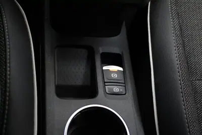 Renault Captur 2021 - 21500 EUR, 54000 km - AUTO.MOTO.pt - 54000km - foto 17 de 17