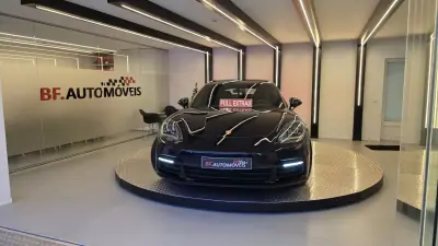 Porsche Panamera 2020 - 84500 EUR, 42501 km - AUTO.MOTO.pt - 42501km - foto 11 de 51