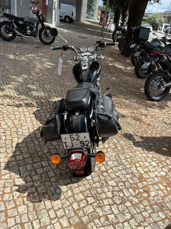 2017 - 1850 EUR, 10145 km - AUTO.MOTO.pt - 10145km - foto 6 de 13