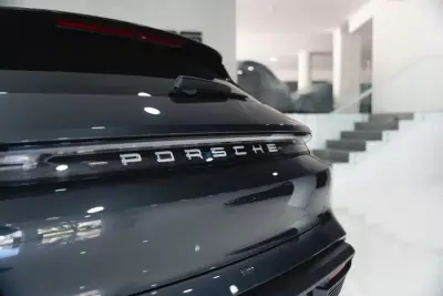 Porsche Taycan Cross Turismo 2022 - 64950 EUR, 45941 km - AUTO.MOTO.pt - 45941km - foto 16 de 52