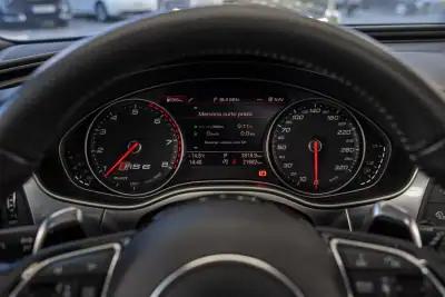 Audi RS6 Avant 2019 - 99950 EUR, 21800 km - AUTO.MOTO.pt - 21800km - foto 29 de 50