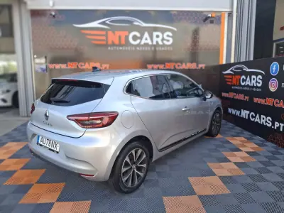 Renault Clio 2022 - 17900 EUR, 39086 km - AUTO.MOTO.pt - 39086km - foto 2 de 13
