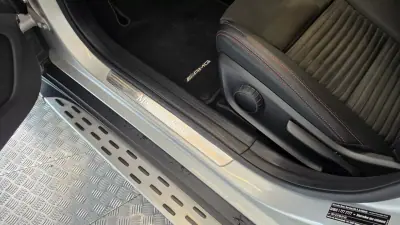 Mercedes-Benz GLA 180 2018 - 24900 EUR, 41570 km - 41570km - foto 34 de 52