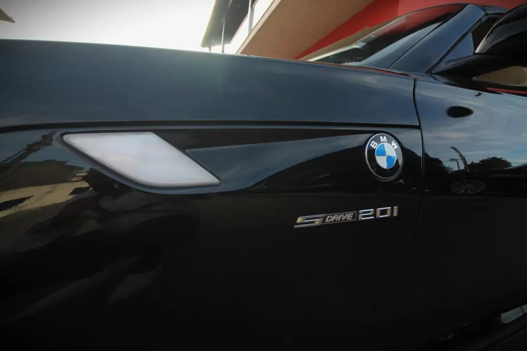 BMW Z4 2012 - 21000 EUR, 203000 km - AUTO.MOTO.pt - 203000km - foto 29 de 31