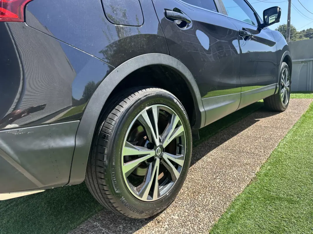 Nissan Qashqai 2018 - 15500 EUR, 200000 km - 200000km - foto 20 de 68