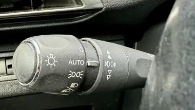 Peugeot 3008 2019 - 17900 EUR, 107577 km - AUTO.MOTO.pt - 107577km - foto 39 de 55