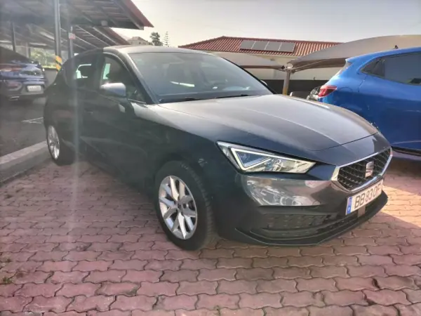 SEAT Leon 2023 - 19950 EUR, 41000 km - AUTO.MOTO.pt - 41000km - foto 4 de 11