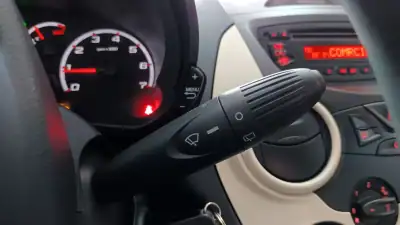 Ford KA 2015 - 7500 EUR, 111953 km - AUTO.MOTO.pt - 111953km - foto 26 de 46