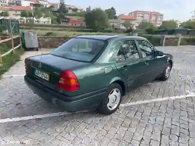 Mercedes-Benz C 220 1994 - 4500 EUR, 160506 km - AUTO.MOTO.pt - 160506km - foto 6 de 15