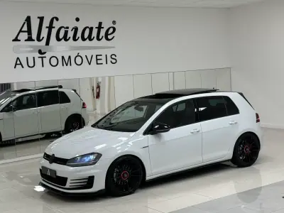 Volkswagen Golf 2013 - 19890 EUR, 186000 km - AUTO.MOTO.pt - 186000km - foto 15 de 44