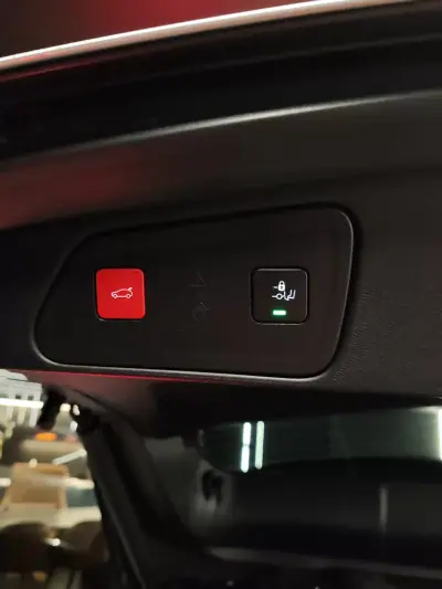 Peugeot 3008 2021 - 25750 EUR, 72000 km - AUTO.MOTO.pt - 72000km - foto 20 de 20