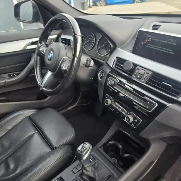 BMW X1 2017 - 17450 EUR, 275103 km - AUTO.MOTO.pt - 275103km - foto 10 de 24