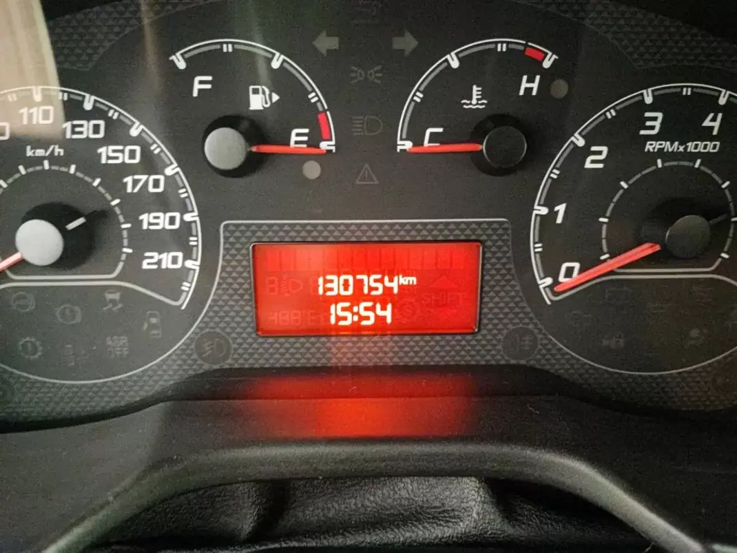 Fiat Fiorino 1.3 M-Jet SX Kasten 2021 - 9500 EUR, 130754 km - AUTO.MOTO.pt - 130754km - foto 5 de 7