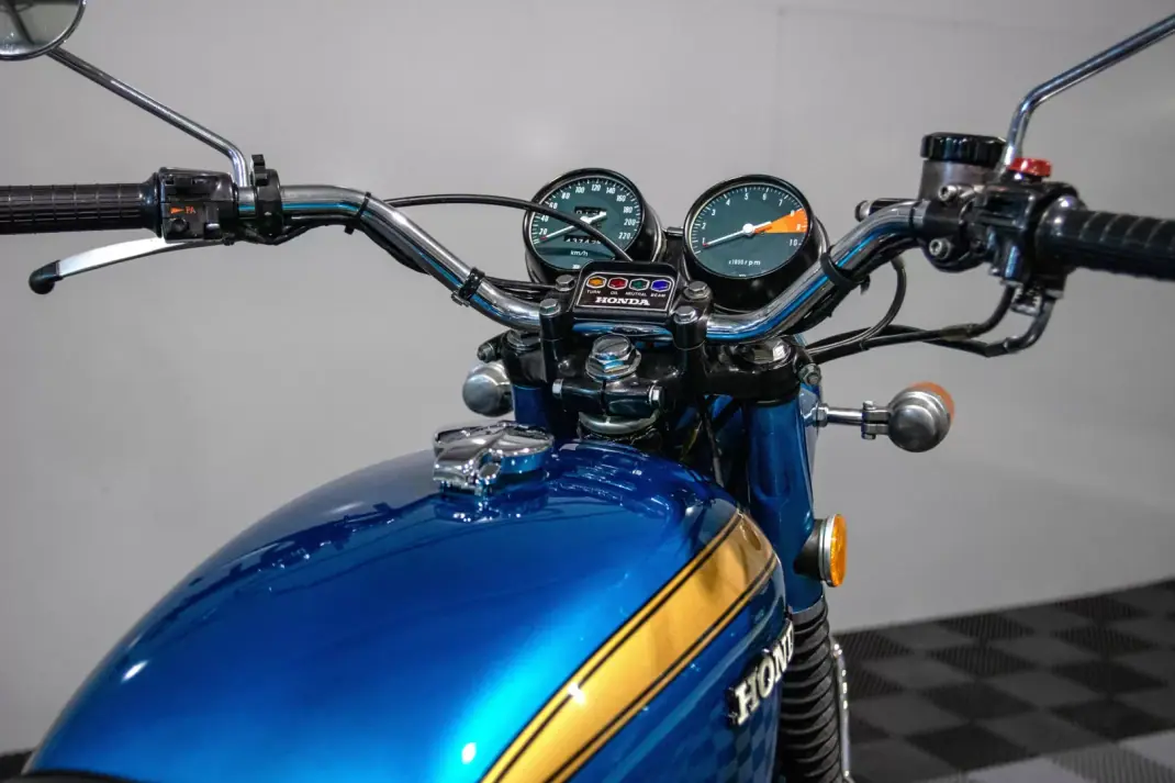 Honda CB 1000R 1970 - 24499 EUR, 43742 km - 43742km - foto 4 de 10