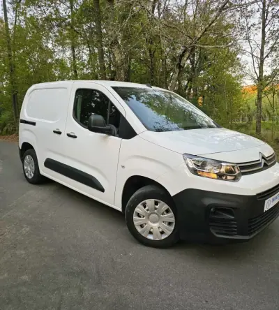 Citroën Berlingo 2020 - 11990 EUR, 152000 km - AUTO.MOTO.pt - 152000km - foto 10 de 30