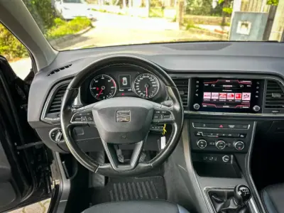 SEAT Ateca 2020 - 16990 EUR, 180000 km - AUTO.MOTO.pt - 180000km - foto 6 de 12
