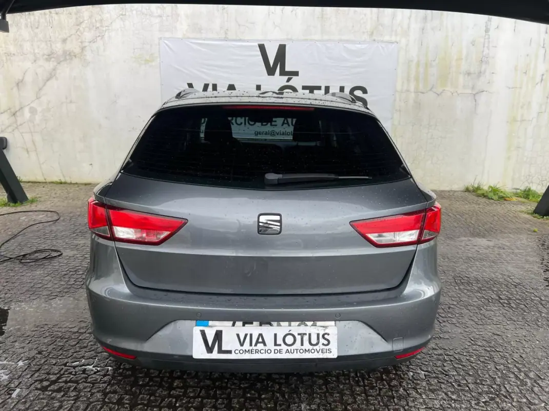 SEAT Leon ST 2016 - 12500 EUR, 159200 km - AUTO.MOTO.pt - 159200km - foto 4 de 5