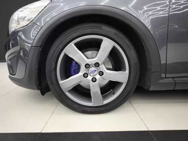 Volvo C30 2012 - 10950 EUR, 265888 km - AUTO.MOTO.pt - 265888km - foto 18 de 35