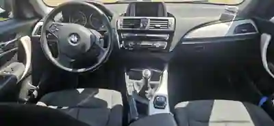 BMW 114 2016 - 12750 EUR, 154000 km - AUTO.MOTO.pt - 154000km - foto 7 de 8