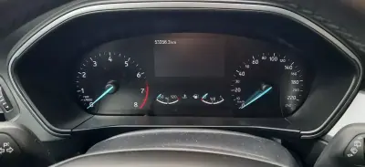 Ford Focus SW 2023 - 18900 EUR, 53356 km - AUTO.MOTO.pt - 53356km - foto 8 de 17