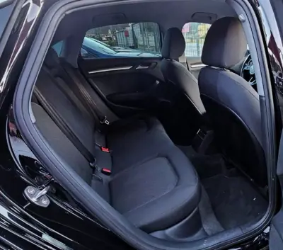 Audi A3 Limousine 2016 - 18999 EUR, 110000 km - 110000km - foto 9 de 23
