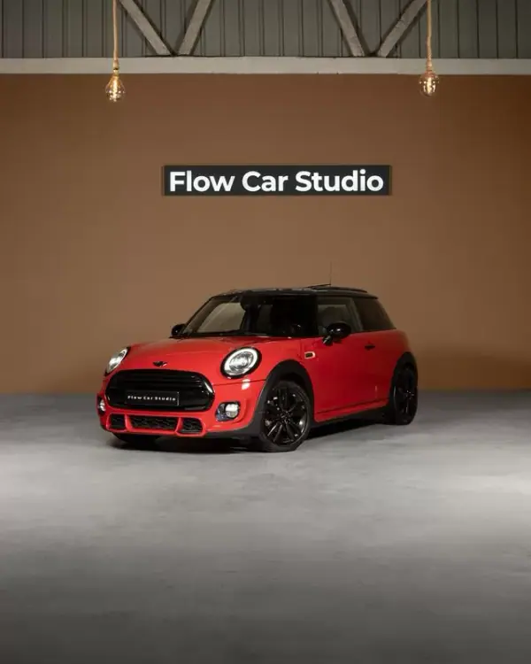 MINI 3 Portas D Seven Chili 2016 Diesel — 110 000 km · Ilha de São Miguel MINI 3 Portas 2016