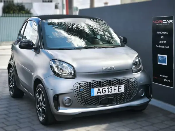 Smart ForTwo Coupé 2021 - 9950 EUR, 102000 km - AUTO.MOTO.pt - 102000km - foto 4 de 32
