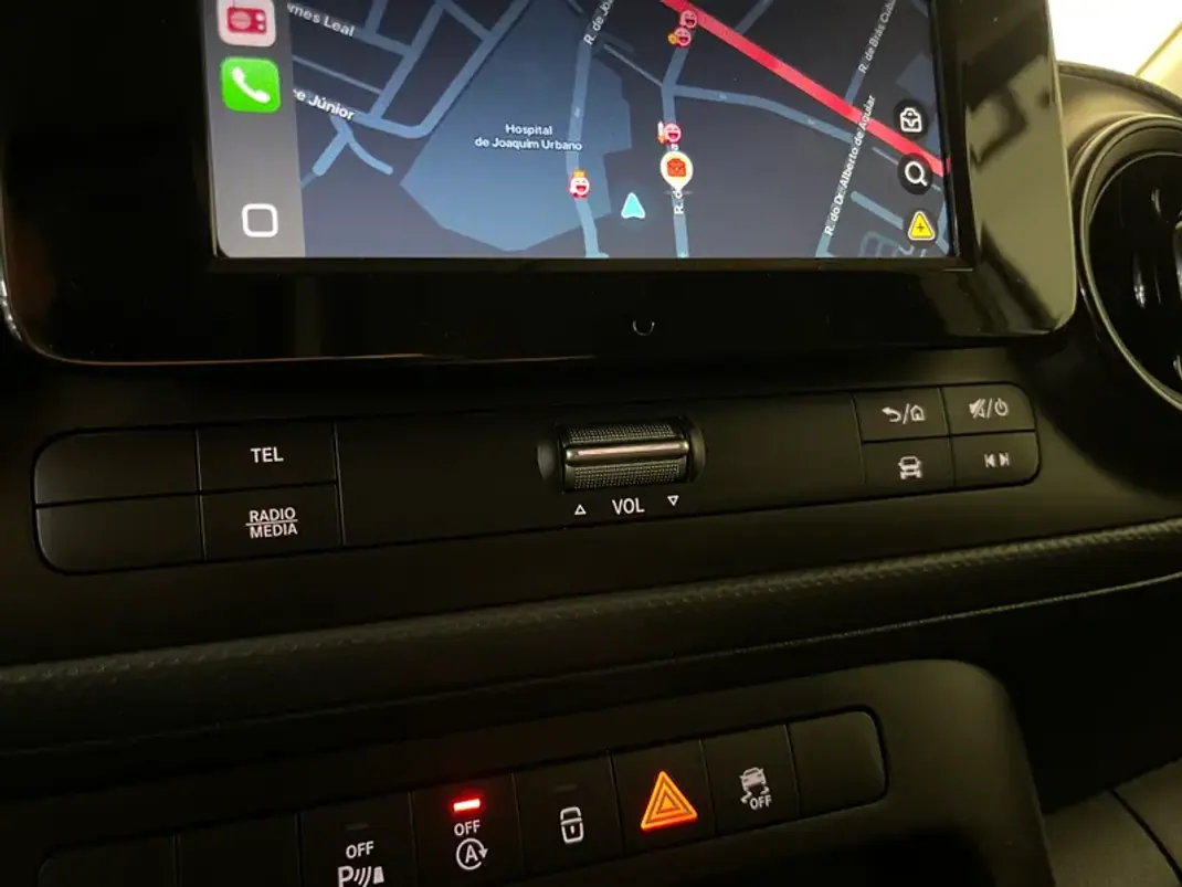 Mercedes-Benz 2022 - 17750 EUR, 45000 km - AUTO.MOTO.pt - 45000km - foto 22 de 28