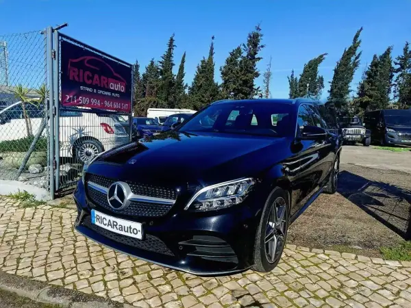 Mercedes-Benz C 300 2020 - 27000 EUR, 160000 km - AUTO.MOTO.pt - 160000km - foto 19 de 25
