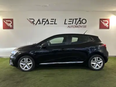 Renault Clio 2021 - 14500 EUR, 93000 km - AUTO.MOTO.pt - 93000km - foto 11 de 32