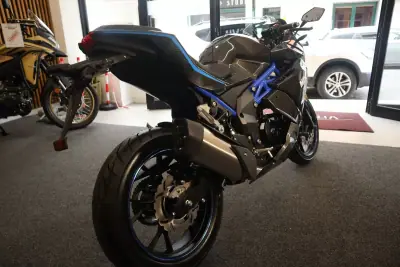 2026 - 3990 EUR, 1 km - AUTO.MOTO.pt - 1km - foto 11 de 17