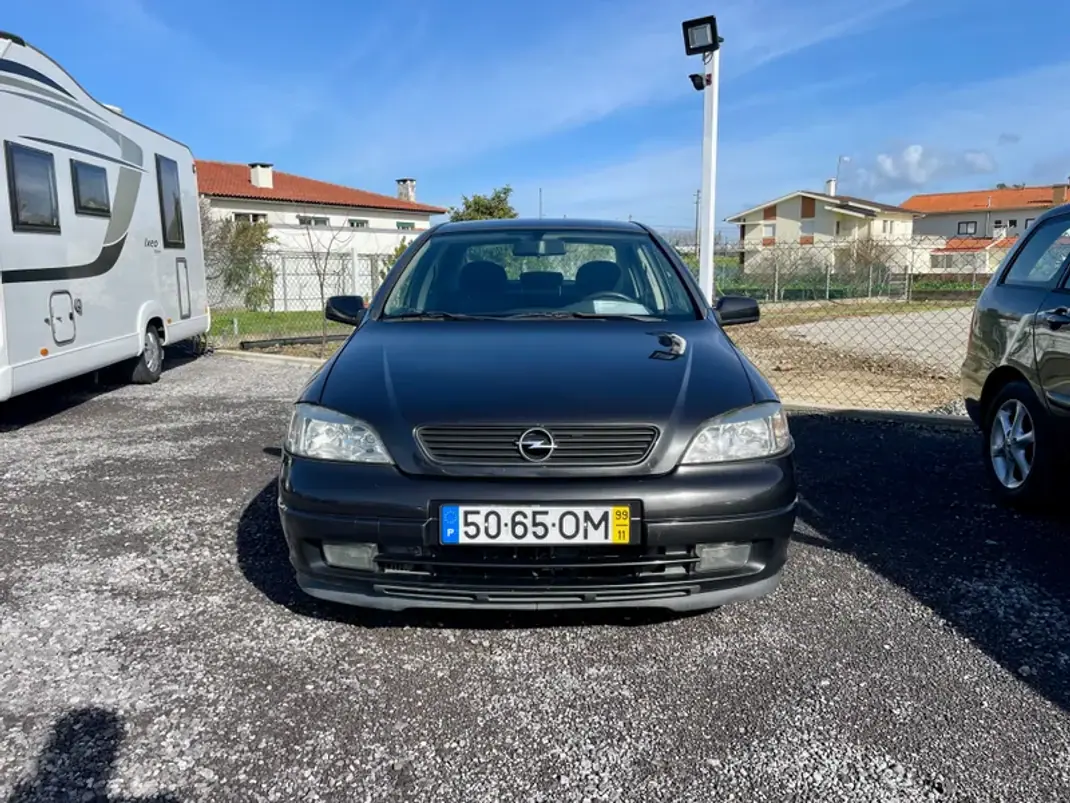 Opel Astra 1999 - 4750 EUR, 186347 km - AUTO.MOTO.pt - 186347km - foto 2 de 19