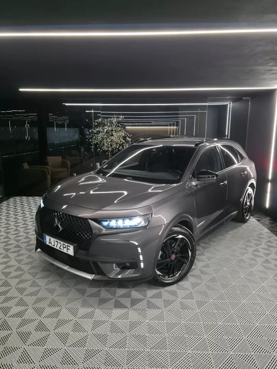 DS DS7 Crossback 2021 - 22750 EUR, 123722 km - 123722km - foto 3 de 34
