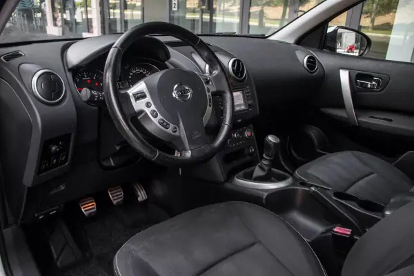 Nissan Qashqai 2012 - 11490 EUR, 151295 km - AUTO.MOTO.pt - 151295km - foto 11 de 31