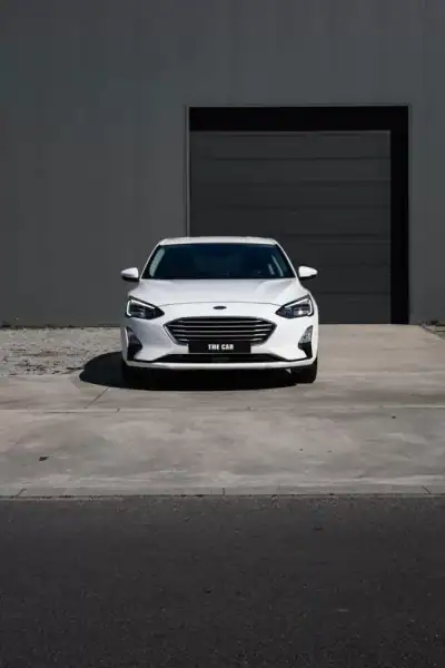 Ford Focus Van 2020 - 14999 EUR, 139000 km - AUTO.MOTO.pt - 139000km - foto 7 de 24