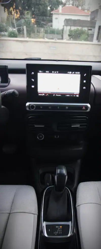Citroën C4 Cactus 2018 - 13990 EUR, 113200 km - AUTO.MOTO.pt - 113200km - foto 15 de 30