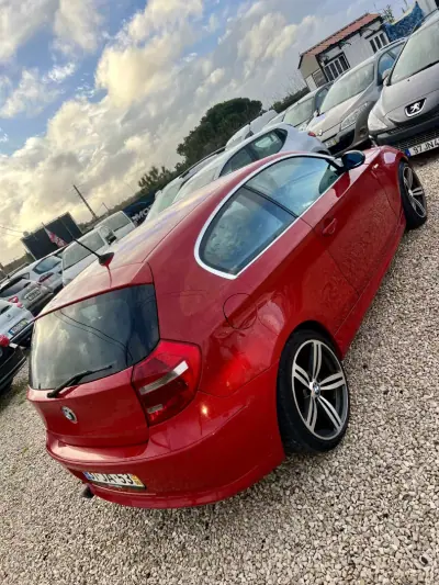 BMW 123 2008 - 10999 EUR, 254000 km - AUTO.MOTO.pt - 254000km - foto 4 de 8