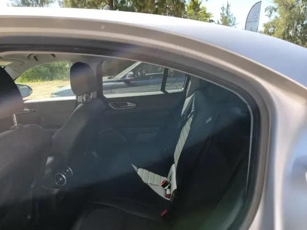 Alfa Romeo Giulia 2018 - 26900 EUR, 97500 km - AUTO.MOTO.pt - 97500km - foto 13 de 13