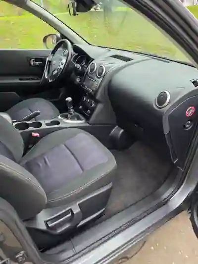 Nissan Qashqai +2 2012 - 7500 EUR, 227000 km - 227000km - foto 9 de 12