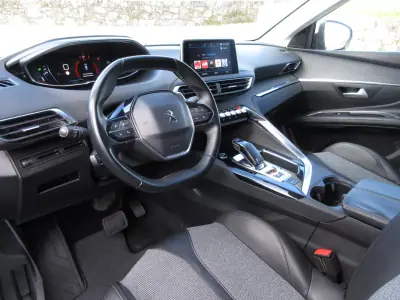 Peugeot 3008 2017 - 18990 EUR, 159000 km - AUTO.MOTO.pt - 159000km - foto 18 de 38