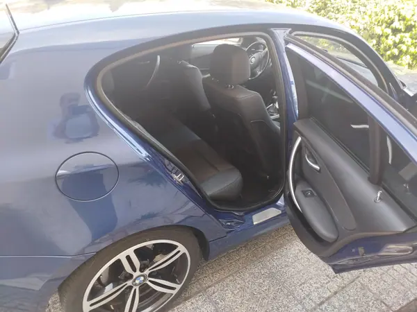 BMW 118 2009 - 11000 EUR, 196 km - 196km - foto 3 de 9