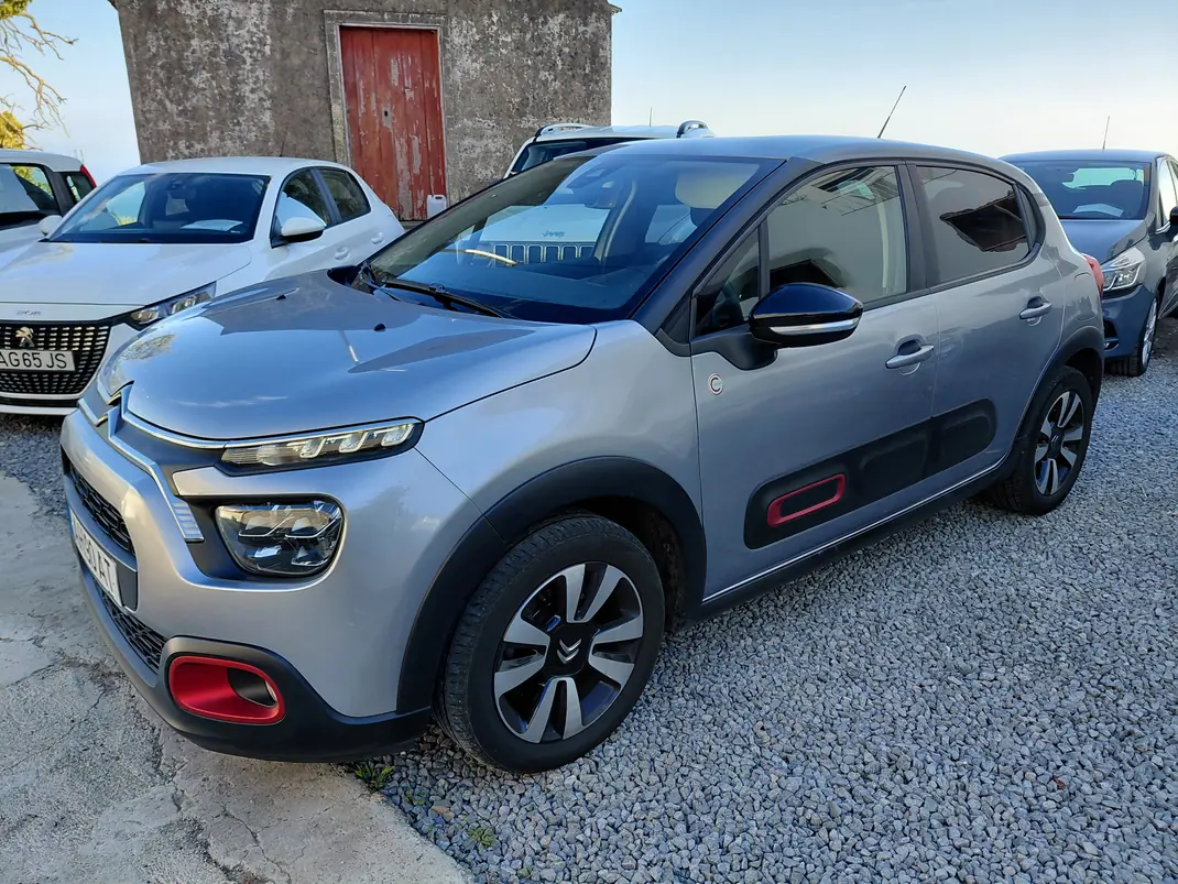 Citroën C3 2021 - 13500 EUR, 130000 km - AUTO.MOTO.pt - 130000km - foto 1 de 14