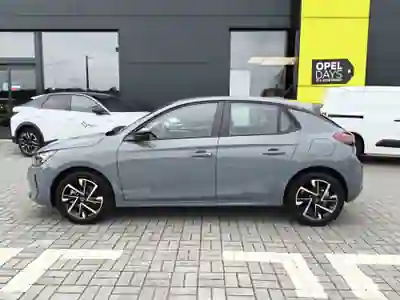 Opel Corsa 2026 - 20500 EUR, 4 km - AUTO.MOTO.pt - 4km - foto 10 de 15