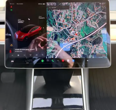 Tesla Model 3 2020 - 19500 EUR, 167000 km - AUTO.MOTO.pt - 167000km - foto 11 de 21