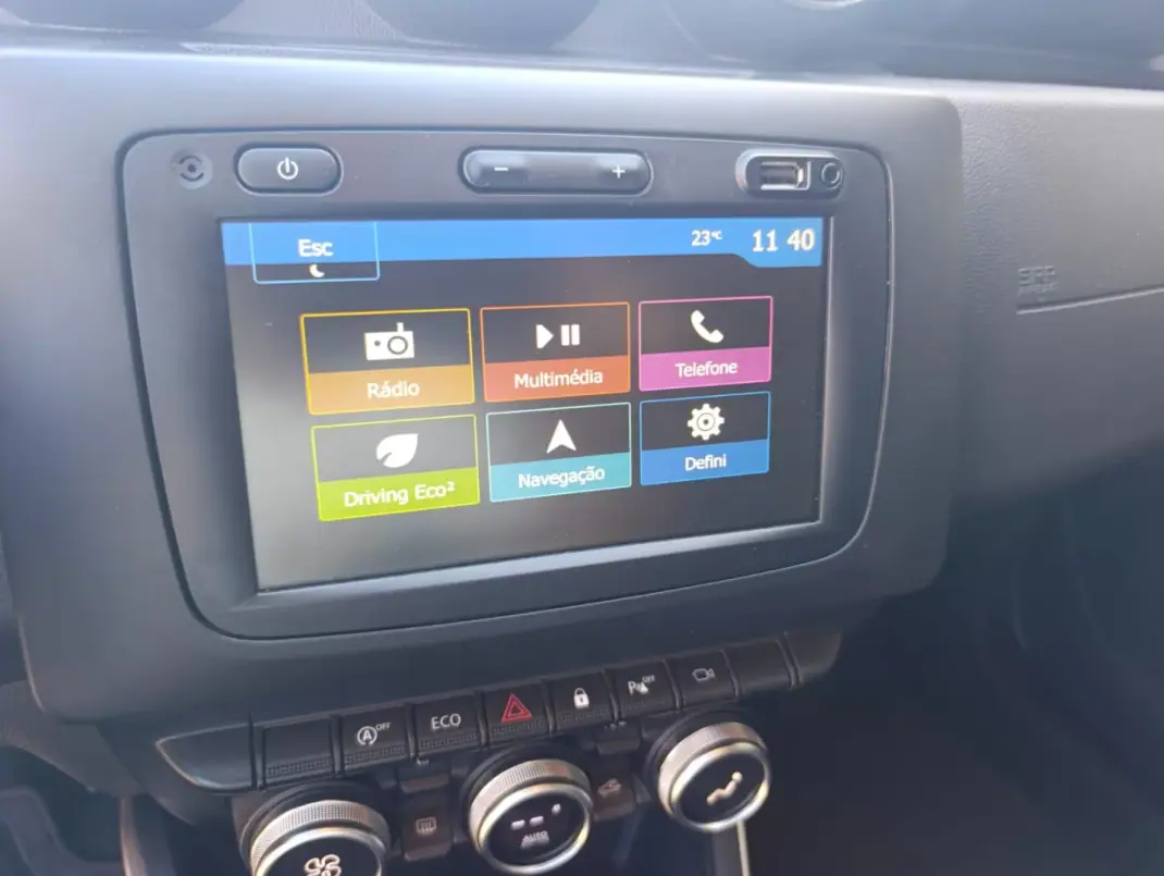 Dacia Duster 2019 - 15900 EUR, 41000 km - 41000km - foto 25 de 26
