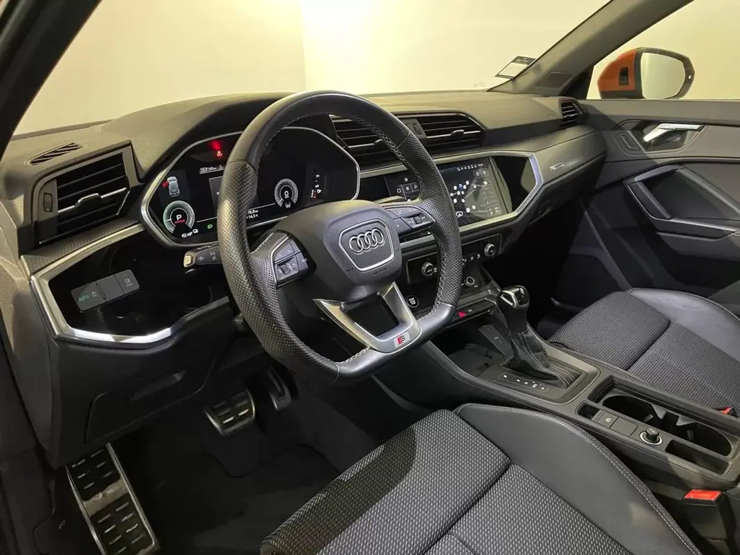 Audi Q3 2022 - 32500 EUR, 89000 km - AUTO.MOTO.pt - 89000km - foto 11 de 35